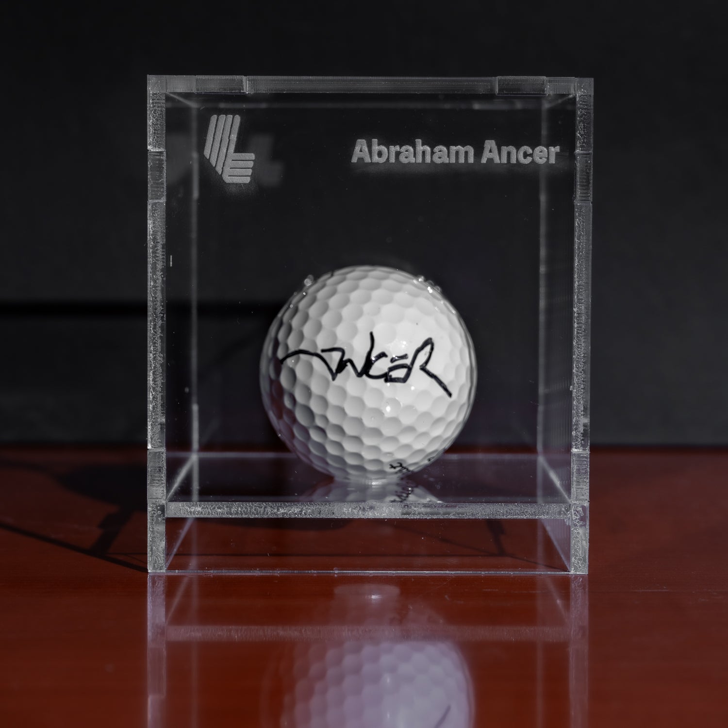 Pelota Firmada- Abraham Ancer